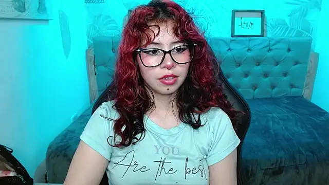 Lily tk online show from September 13, 2025, 8:03 am