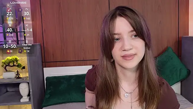 Snapshot of Alison_kisss chatting on July 21, 2026, 7:04 pm Alison kisss online show from July 21, 2026, 7:04 pm
