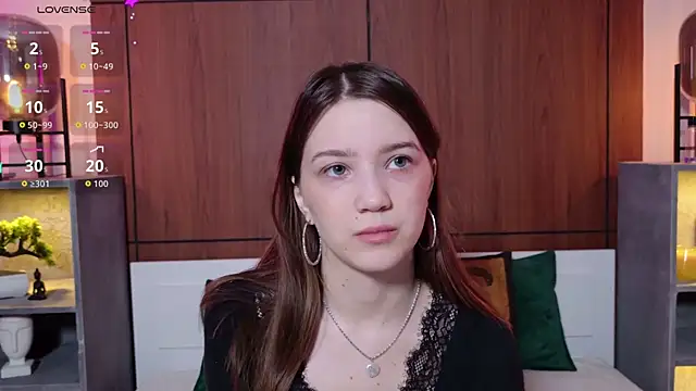 Snapshot of Alison_kisss chatting on May 15, 2026, 6:28 pm Alison kisss online show from May 15, 2026, 6:28 pm