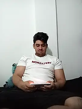 Snapshot of fromero27 chatting on January 8, 2026, 11:11 pm fromero27 online show from January 8, 2026, 11:11 pm