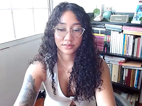 clitia xx online show from July 24, 2026, 5:20 pm