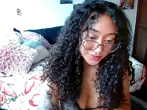 clitia xx online show from July 2, 2026, 4:57 pm
