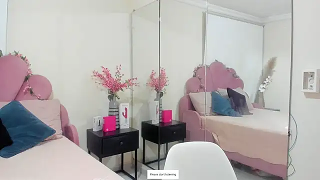 kiraGeiner online show from April 2, 2026, 4:19 am