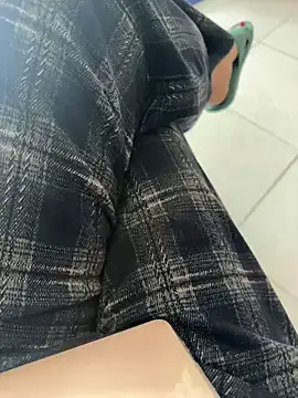 Snapshot of sharon-Hanna chatting on November 6, 2025, 1:42 am sharon-Hanna online show from November 6, 2025, 1:42 am