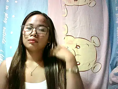 Katrina Summer online show from December 18, 2025, 6:34 pm