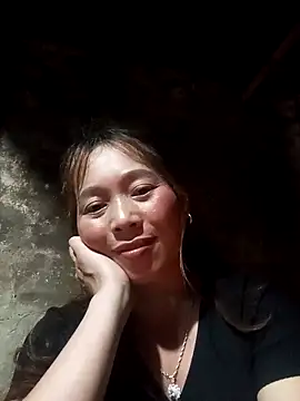 Snapshot of Bianly chatting on November 6, 2025, 1:48 pm Bianly online show from November 6, 2025, 1:48 pm