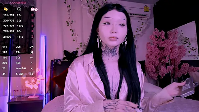 Lein Bone online show from November 13, 2025, 12:03 am