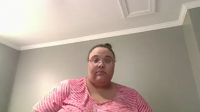 Snapshot of SexyBBW10790 chatting on February 8, 2026, 1:09 pm SexyBBW10790 online show from February 8, 2026, 1:09 pm
