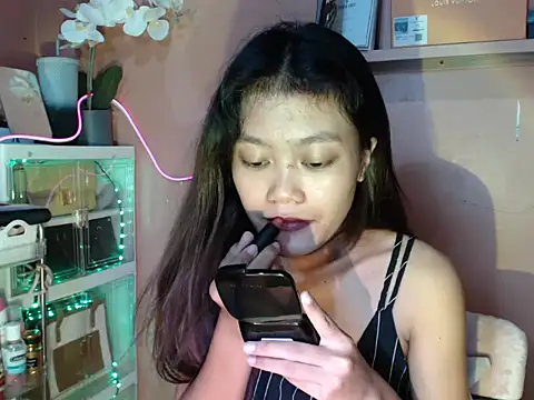 skinny gracie online show from October 20, 2025, 9:54 am