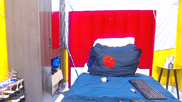 Snapshot of Candycrush2555 chatting on February 25, 2026, 5:29 am Candycrush2555 online show from February 25, 2026, 5:29 am