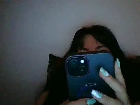 Snapshot of a_miss chatting on September 28, 2025, 2:40 am a miss online show from September 28, 2025, 2:40 am