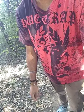 Snapshot of Aeroxx chatting on January 9, 2026, 4:41 am Aeroxx online show from January 9, 2026, 4:41 am