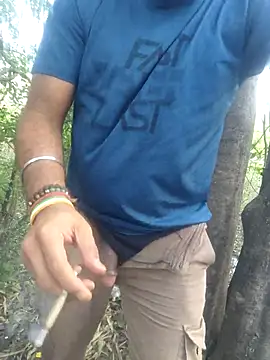 Aeroxx online show from April 11, 2026, 11:58 am