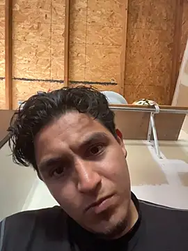 Snapshot of Shankortiz chatting on May 9, 2026, 4:54 pm Shankortiz online show from May 9, 2026, 4:54 pm