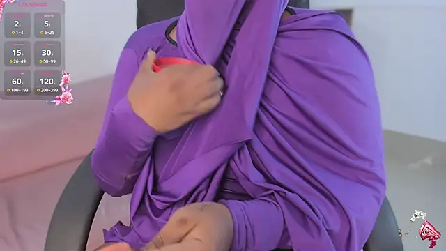 yasmin elite online show from November 11, 2025, 10:10 am