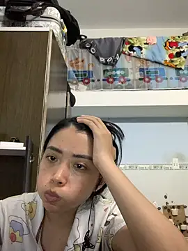 Snapshot of Minee1202 chatting on October 10, 2025, 8:15 am Minee1202 online show from October 10, 2025, 8:15 am