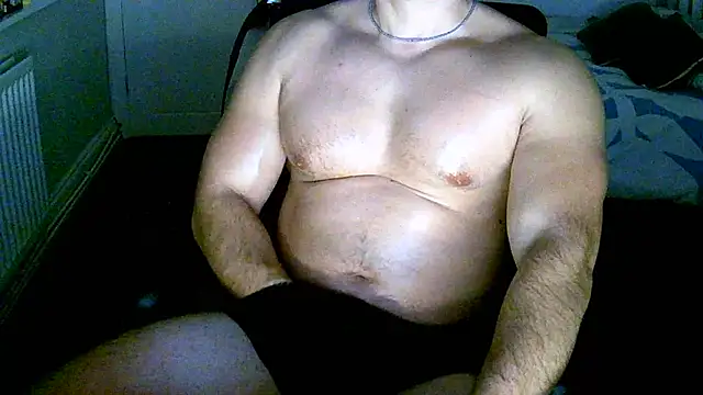 Serpent2463 online show from November 9, 2025, 11:20 pm