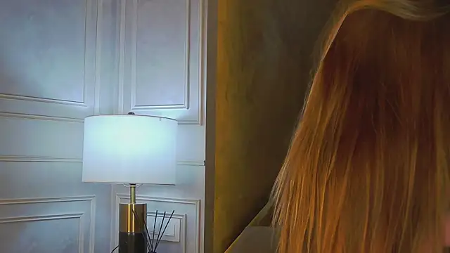 Snapshot of MarilynNova chatting on October 12, 2025, 4:25 am MarilynNova online show from October 12, 2025, 4:25 am