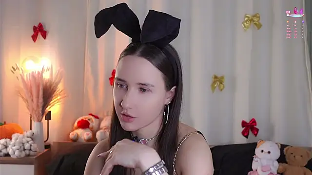 MaudAle online show from February 10, 2026, 1:15 am