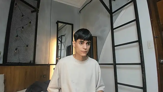 Snapshot of Dani_mc1 chatting on September 25, 2025, 11:16 am Dani mc1 online show from September 25, 2025, 11:16 am