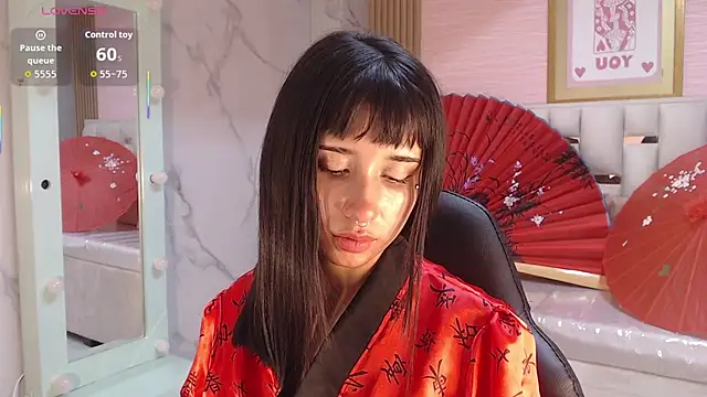 allyssa bellini s online show from September 24, 2025, 9:43 pm