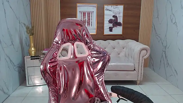 allyssa bellini s online show from October 19, 2025, 1:03 pm