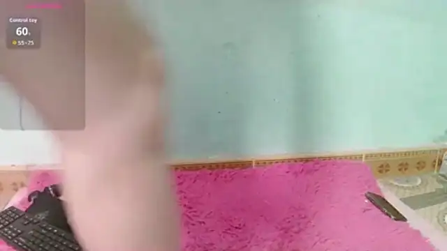 Snapshot of ASIAN_puppy chatting on October 31, 2025, 2:52 am ASIAN puppy online show from October 31, 2025, 2:52 am