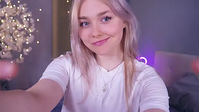 AccaCroyle online show from February 4, 2026, 6:25 pm