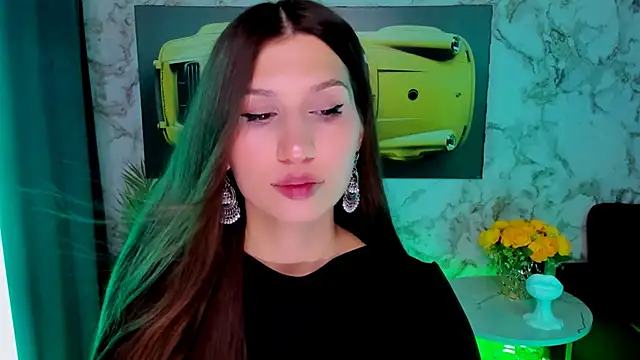 Mollyinyourmind online show from April 24, 2026, 8:22 pm