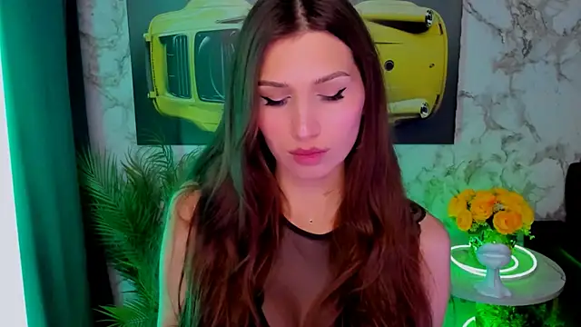 Mollyinyourmind online show from April 1, 2026, 9:01 pm