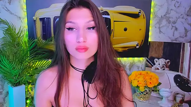 Snapshot of Mollyinyourmind chatting on October 18, 2025, 6:32 pm Mollyinyourmind online show from October 18, 2025, 6:32 pm