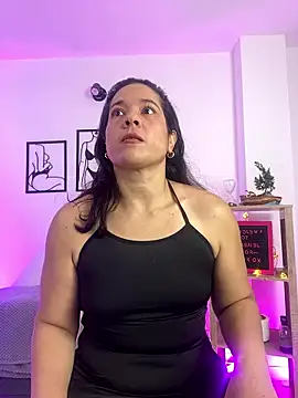 Snapshot of leiablack chatting on January 10, 2026, 12:11 pm leiablack online show from January 10, 2026, 12:11 pm