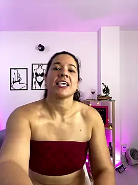 Snapshot of leiablack chatting on January 8, 2026, 6:47 pm leiablack online show from January 8, 2026, 6:47 pm