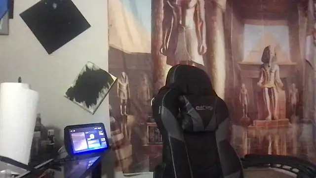 Snapshot of Triggerhappycj100 chatting on May 2, 2026, 8:47 pm Triggerhappycj100 online show from May 2, 2026, 8:47 pm