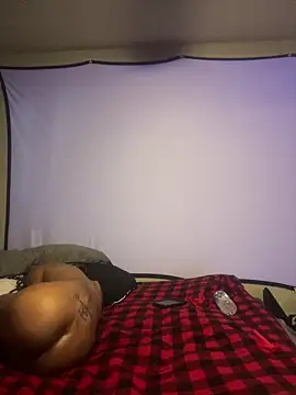 Snapshot of Triggerhappycj100 chatting on November 4, 2025, 6:01 pm Triggerhappycj100 online show from November 4, 2025, 6:01 pm