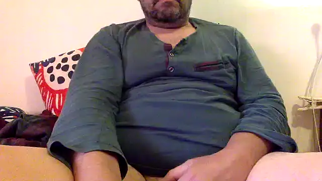 Snapshot of steve669_hot chatting on October 11, 2025, 6:47 am steve669 hot online show from October 11, 2025, 6:47 am