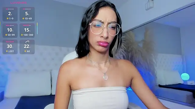 Snapshot of Ebonysweet__ chatting on May 25, 2026, 7:45 pm Ebonysweet online show from May 25, 2026, 7:45 pm