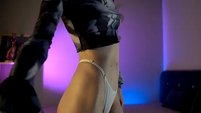 WendyGilber online show from September 10, 2025, 7:51 am