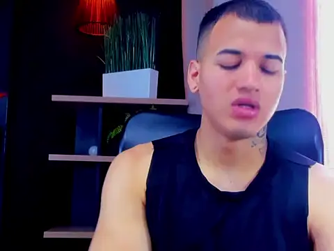 Snapshot of rocoo_santos chatting on April 27, 2026, 6:06 pm rocoo santos online show from April 27, 2026, 6:06 pm