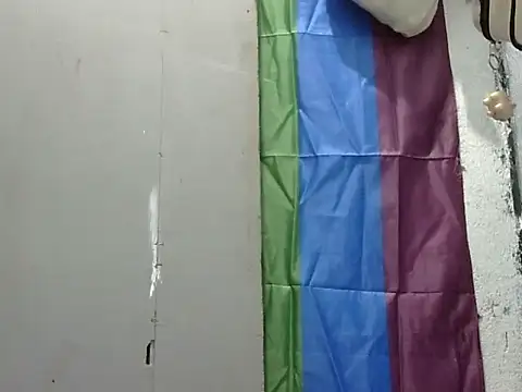 juicycum069 online show from March 8, 2026, 6:49 am