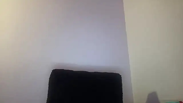 Snapshot of sweetceeme chatting on May 19, 2026, 5:14 am sweetceeme online show from May 19, 2026, 5:14 am