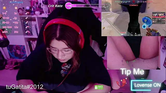 Pink girl0n online show from September 17, 2025, 6:32 pm