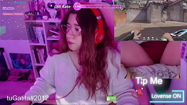 Pink girl0n online show from September 29, 2025, 3:35 am