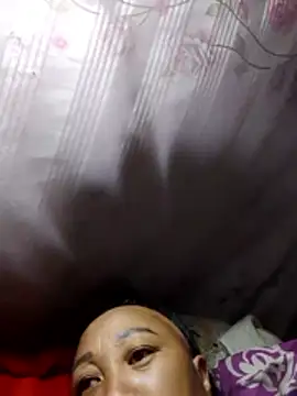 Mamapm20 online show from October 19, 2025, 10:34 pm