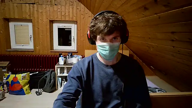 Imagerysin23 online show from December 15, 2025, 5:41 pm