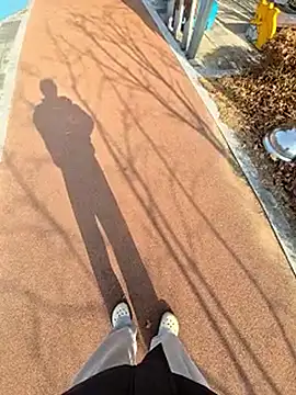 Snapshot of starvingo2002 chatting on November 30, 2025, 4:13 am starvingo2002 online show from November 30, 2025, 4:13 am