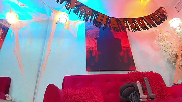 Snapshot of Valery_milleer chatting on October 29, 2025, 12:48 pm Valery milleer online show from October 29, 2025, 12:48 pm