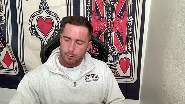 Snapshot of brettmycles28 chatting on December 2, 2025, 4:19 pm brettmycles28 online show from December 2, 2025, 4:19 pm