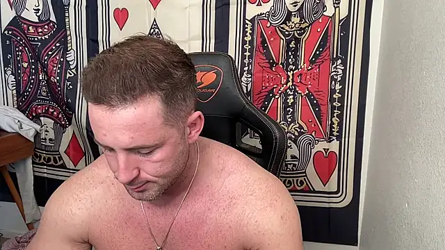 Snapshot of brettmycles28 chatting on December 17, 2025, 7:52 pm brettmycles28 online show from December 17, 2025, 7:52 pm