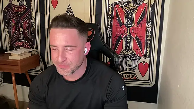 brettmycles28 online show from January 9, 2026, 12:50 am